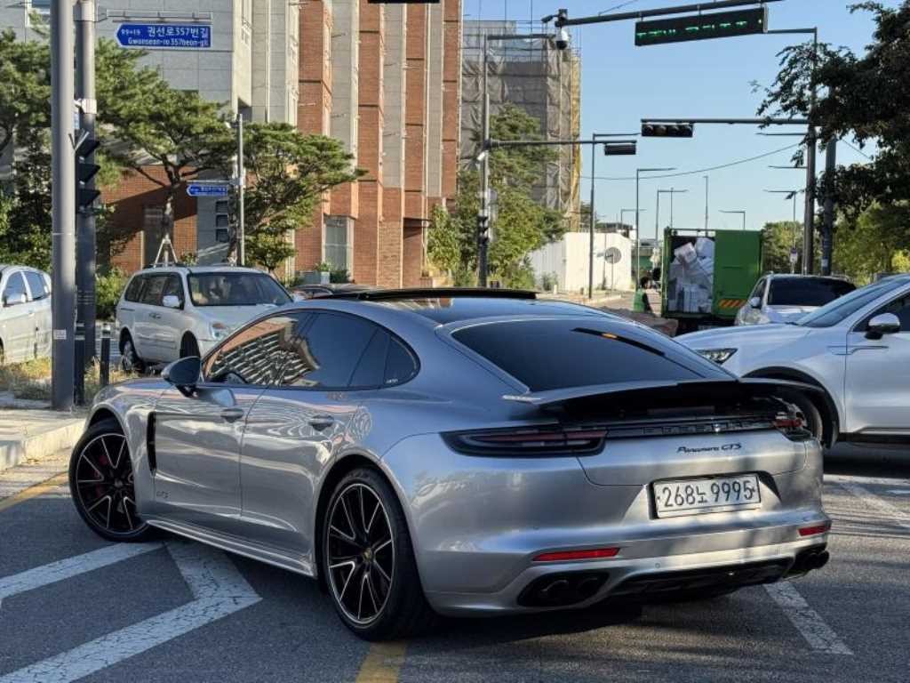 포르쉐 파나메라 파나메라(971) 4.0 GTS 이미지 2