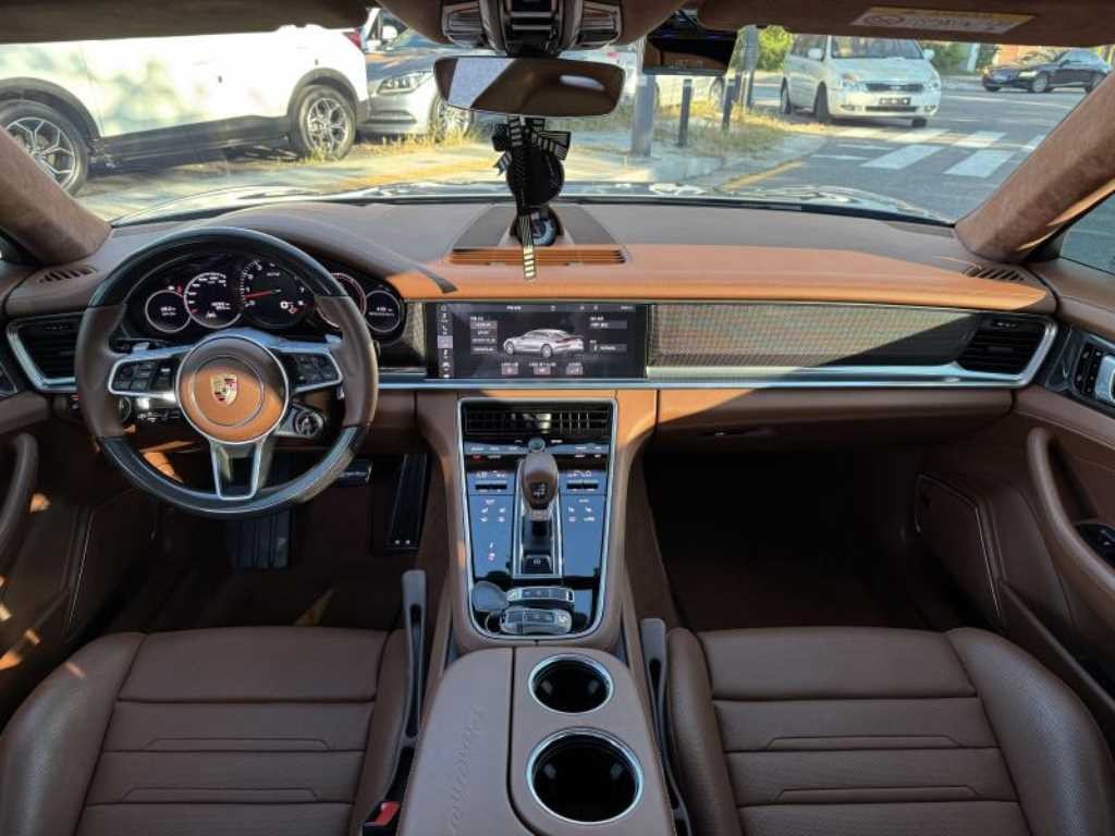 포르쉐 파나메라 파나메라(971) 4.0 GTS 이미지 8