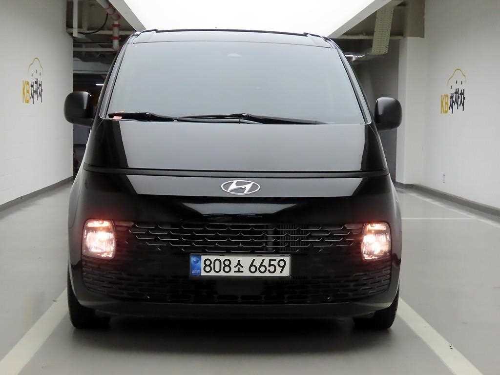 현대 스타리아 2WD 디젤 카고 스마트 5인승 이미지 2