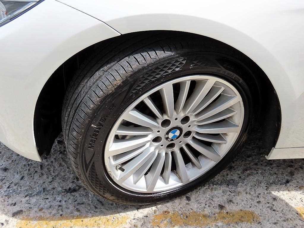 BMW 그란투리스모 3시리즈 GT (F34) GT 320D 럭셔리 이미지 20