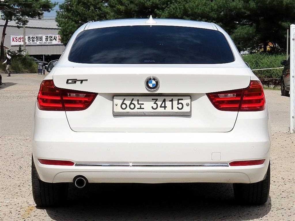 BMW 그란투리스모 3시리즈 GT (F34) GT 320D 럭셔리 이미지 4