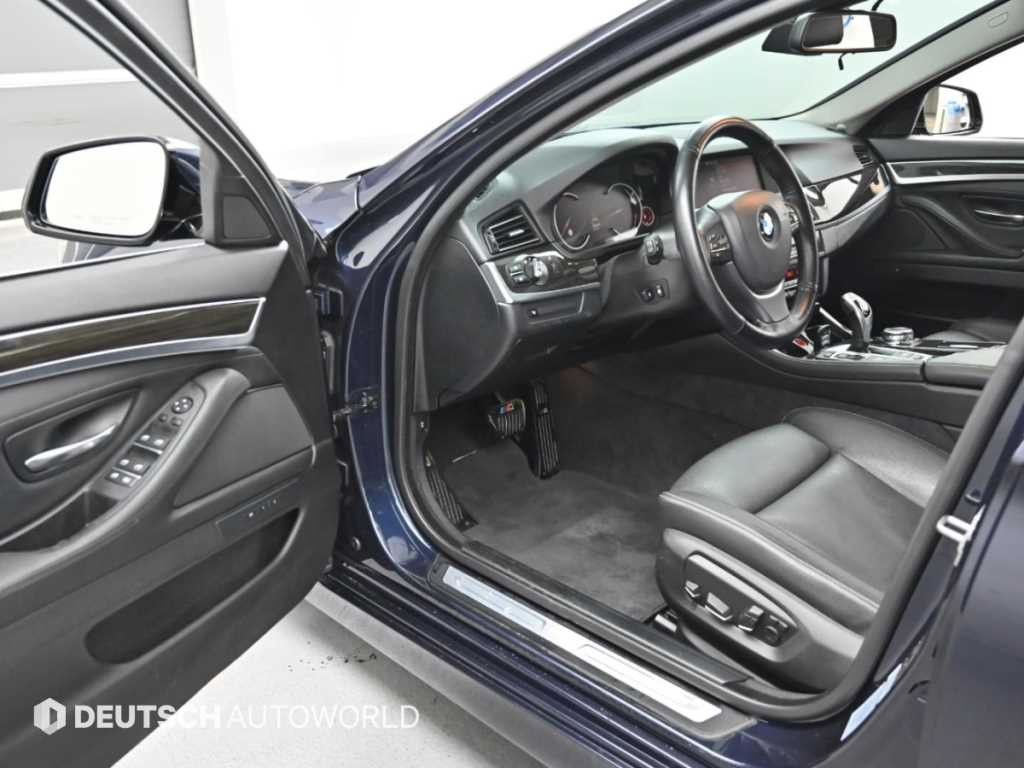BMW 5시리즈 5시리즈 (F10) 528i xDrive 이미지 11