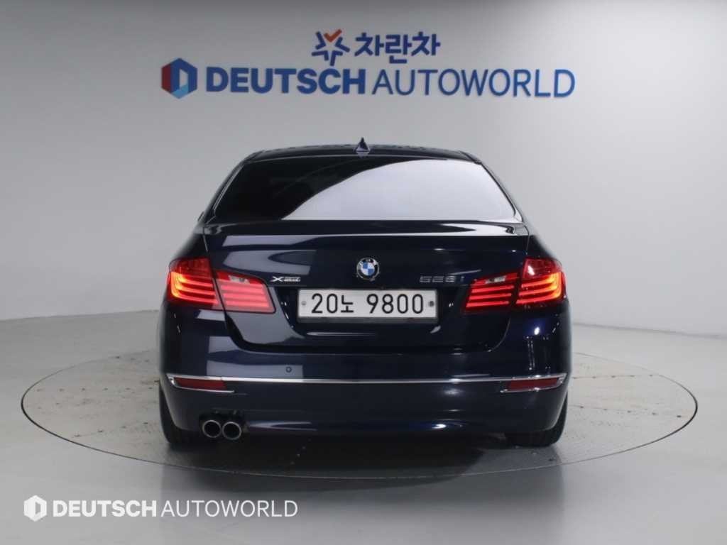 BMW 5시리즈 5시리즈 (F10) 528i xDrive 이미지 4