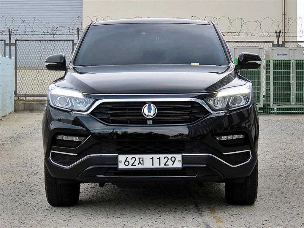 KG모빌리티(쌍용) 렉스턴 G4렉스턴 디젤 2.2 2WD 럭셔리 이미지 1