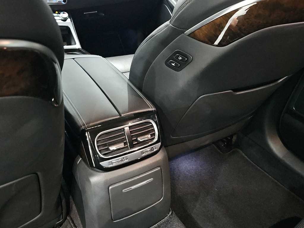 제네시스 G90 3.8 GDI AWD 럭셔리 이미지 14