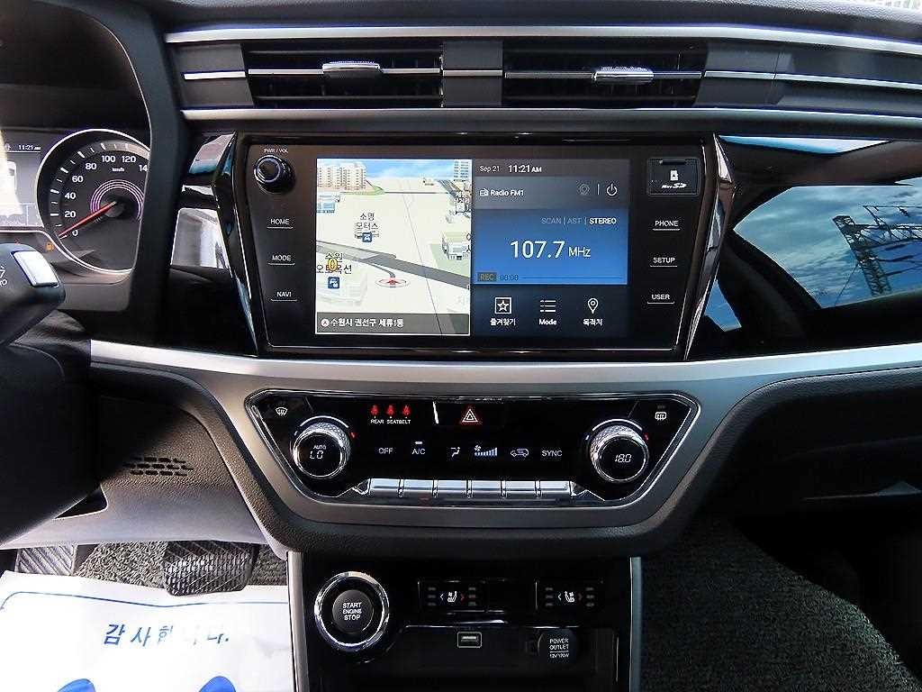 KG모빌리티(쌍용) 코란도 뷰티풀코란도 2WD 가솔린 1.5 C7 이미지 14