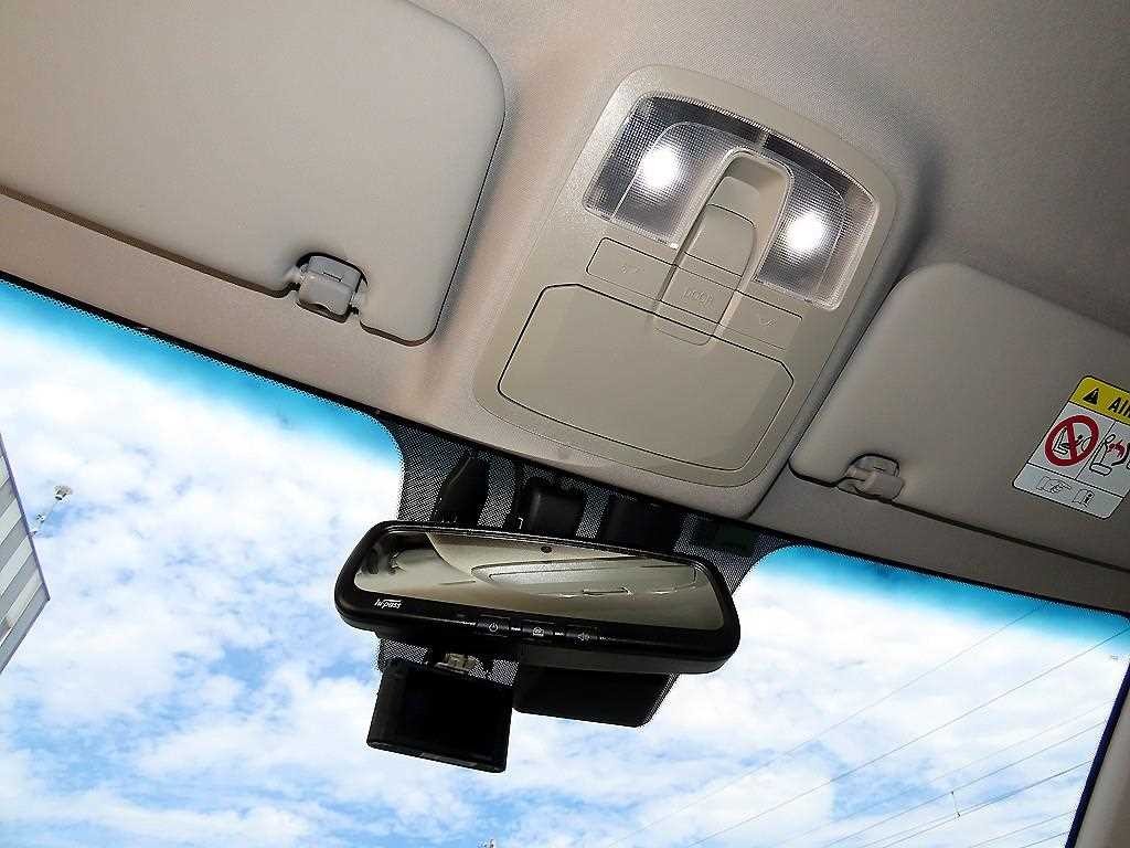 KG모빌리티(쌍용) 코란도 뷰티풀코란도 2WD 가솔린 1.5 C7 이미지 17