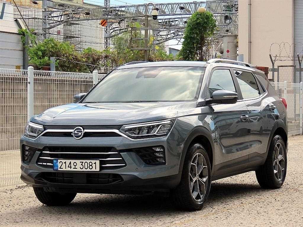 KG모빌리티(쌍용) 코란도 뷰티풀코란도 2WD 가솔린 1.5 C7 이미지 2