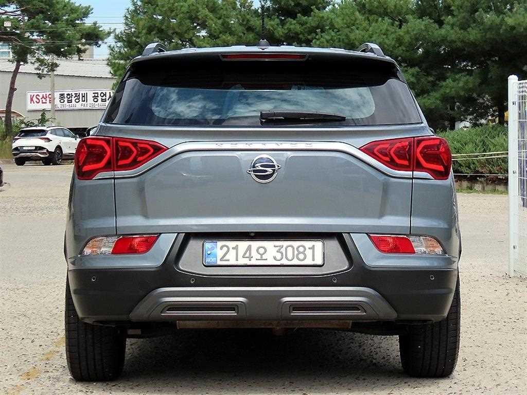KG모빌리티(쌍용) 코란도 뷰티풀코란도 2WD 가솔린 1.5 C7 이미지 4