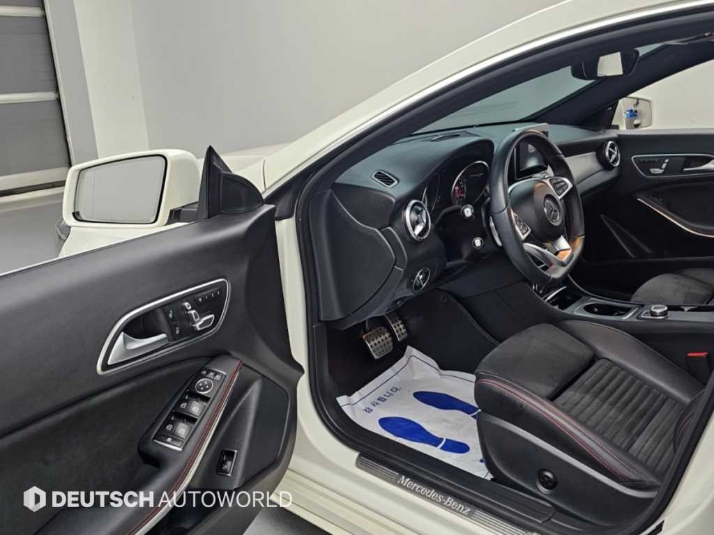 벤츠 CLA 클래스 CLA클래스 CLA 220 AMG LINE 이미지 11