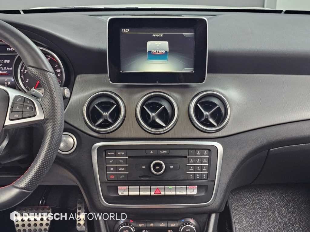 벤츠 CLA 클래스 CLA클래스 CLA 220 AMG LINE 이미지 14