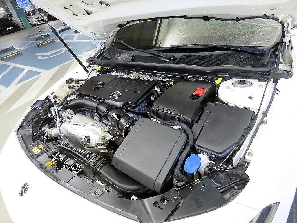 벤츠 A 클래스 A클래스 W177 A220 세단 이미지 19