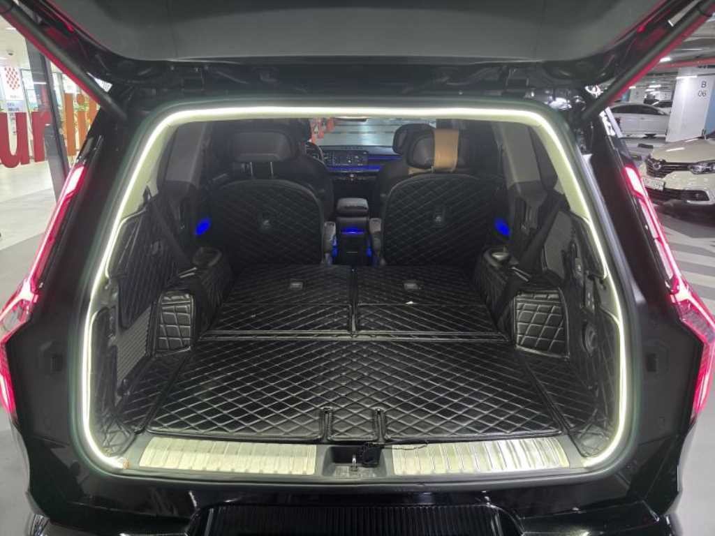 기아 EV9 롱레인지 4WD 어스 이미지 17