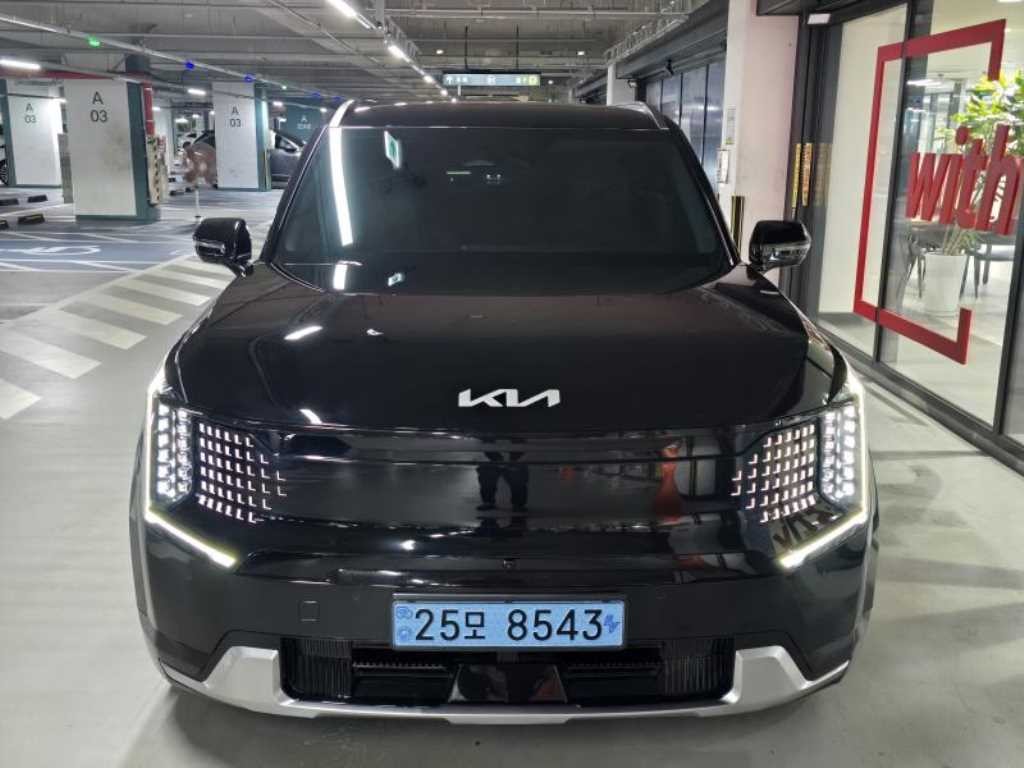 기아 EV9 롱레인지 4WD 어스 이미지 2