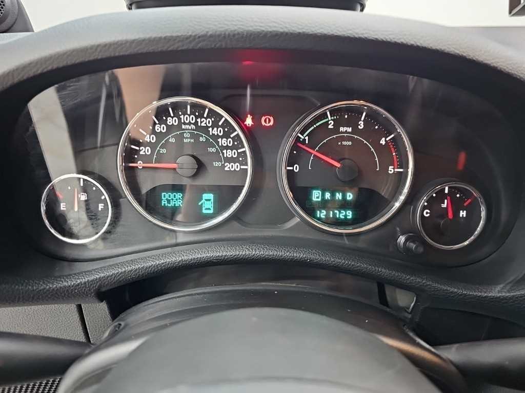 지프 랭글러 2.8 사하라 4DR 이미지 6