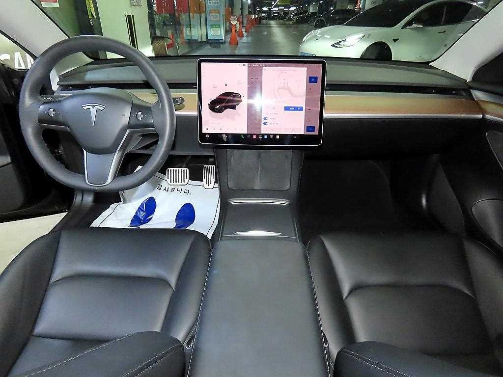 테슬라 모델 3 롱 레인지 이미지 10