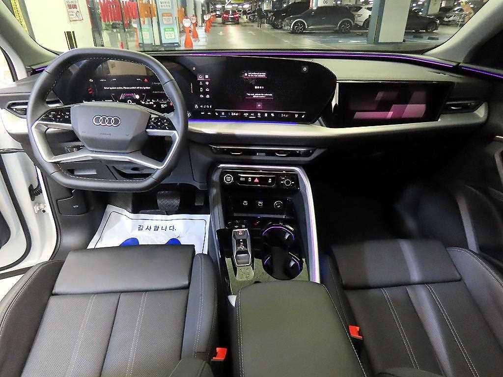아우디 Q5 Q5 (80A) 스포트백 45 TFSI 콰트로 S-라인 이미지 10