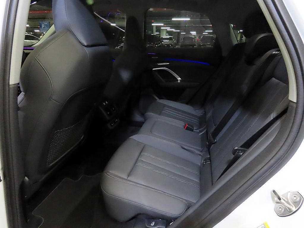 아우디 Q5 Q5 (80A) 스포트백 45 TFSI 콰트로 S-라인 이미지 7