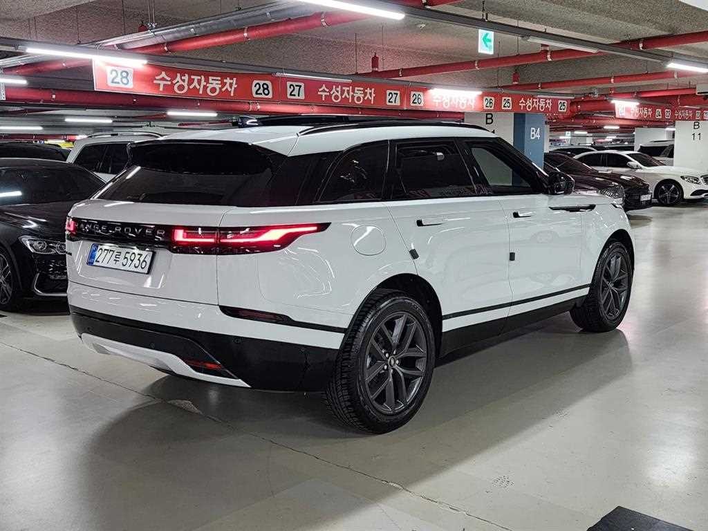 랜드로버 레인지로버 벨라 2.0 P250 다이나믹 SE 이미지 5
