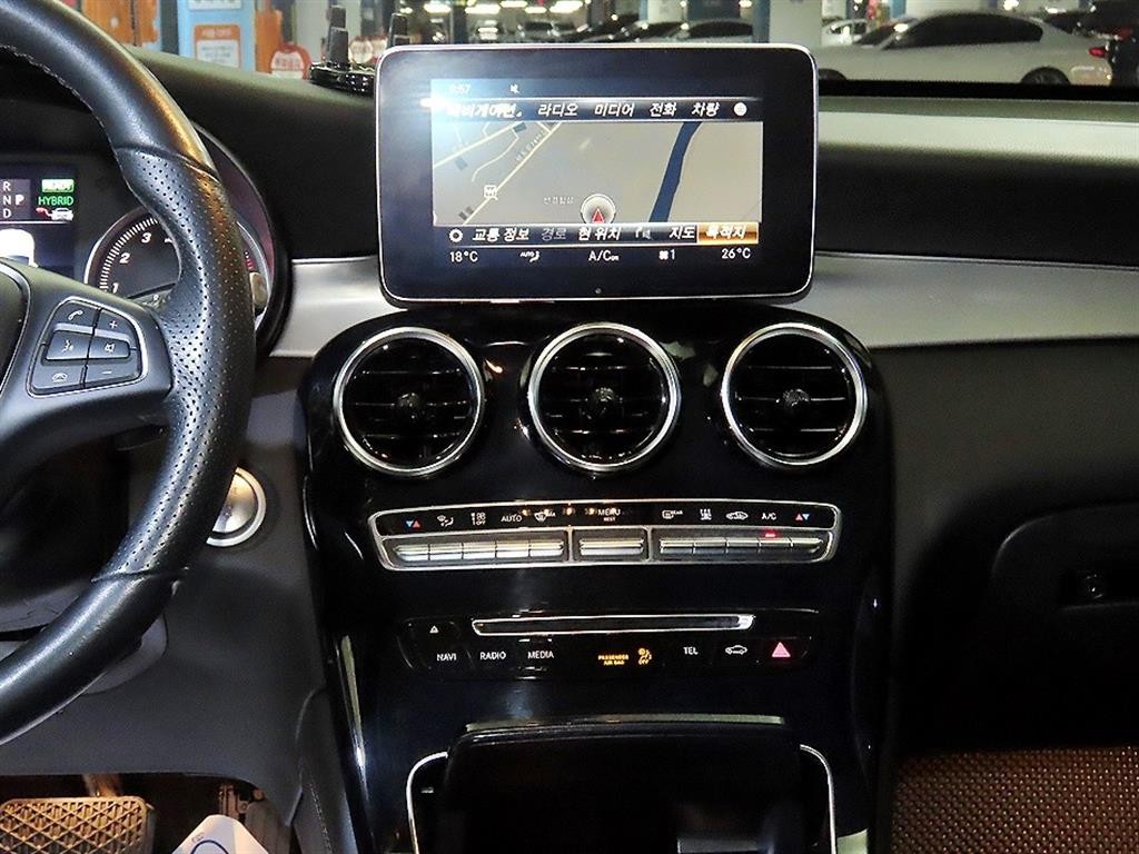 벤츠 GLC 클래스 GLC클래스 X253 GLC 350 e 4MATIC 이미지 11