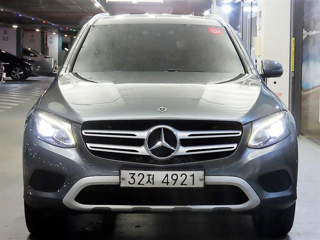 벤츠 GLC 클래스 GLC클래스 X253 GLC 350 e 4MATIC 이미지 2