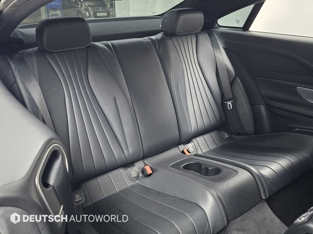 벤츠 E 클래스 E-클래스 W213 E450 4MATIC 쿠페 이미지 12