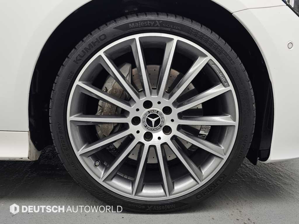 벤츠 E 클래스 E-클래스 W213 E450 4MATIC 쿠페 이미지 5