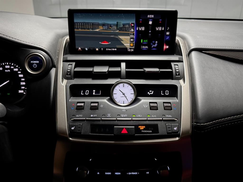 렉서스 NX NX 300h 슈프림 이미지 13