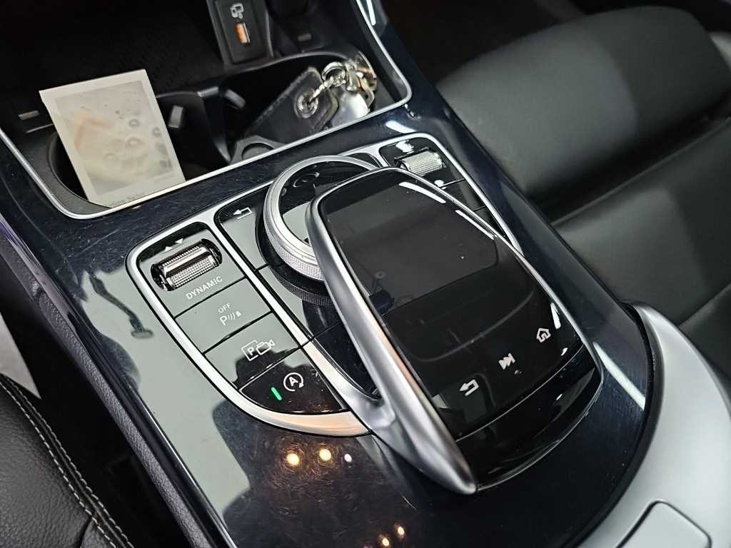 벤츠 C 클래스 C클래스 W205 C220 d 4MATIC 아방가르드 이미지 16