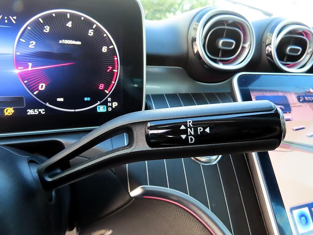 벤츠 C 클래스 C클래스 W206 C300 4MATIC 아방가르드 이미지 10