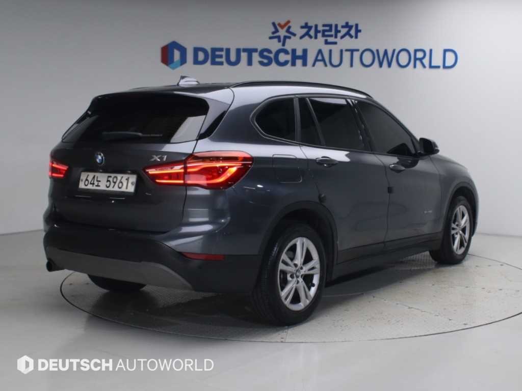 BMW X1 X1 (F48) xDrive 18d 이미지 2