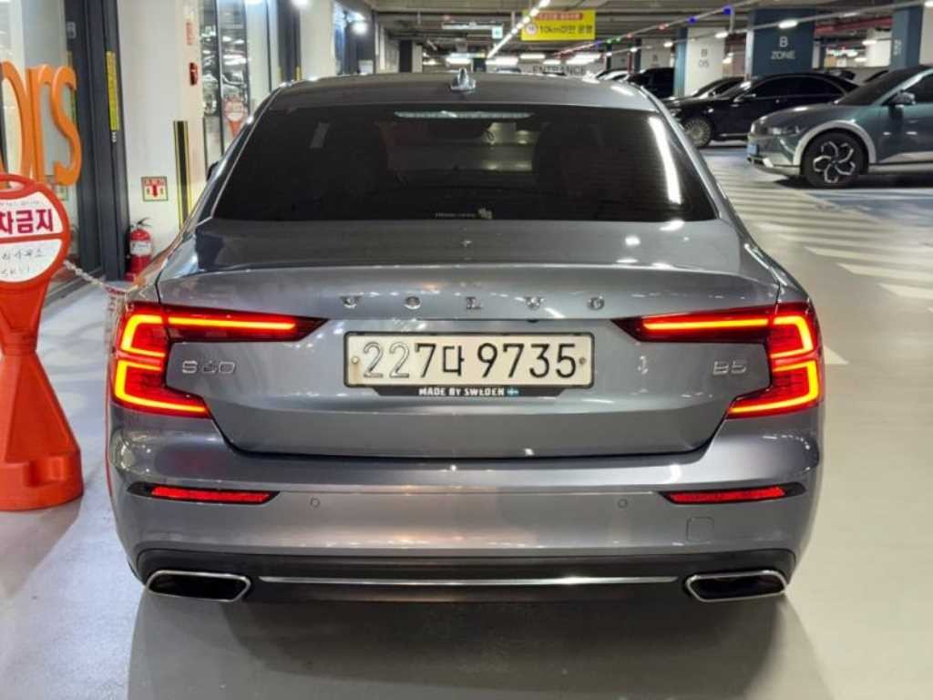 볼보 S60 S60(3세대) B5 인스크립션 이미지 5