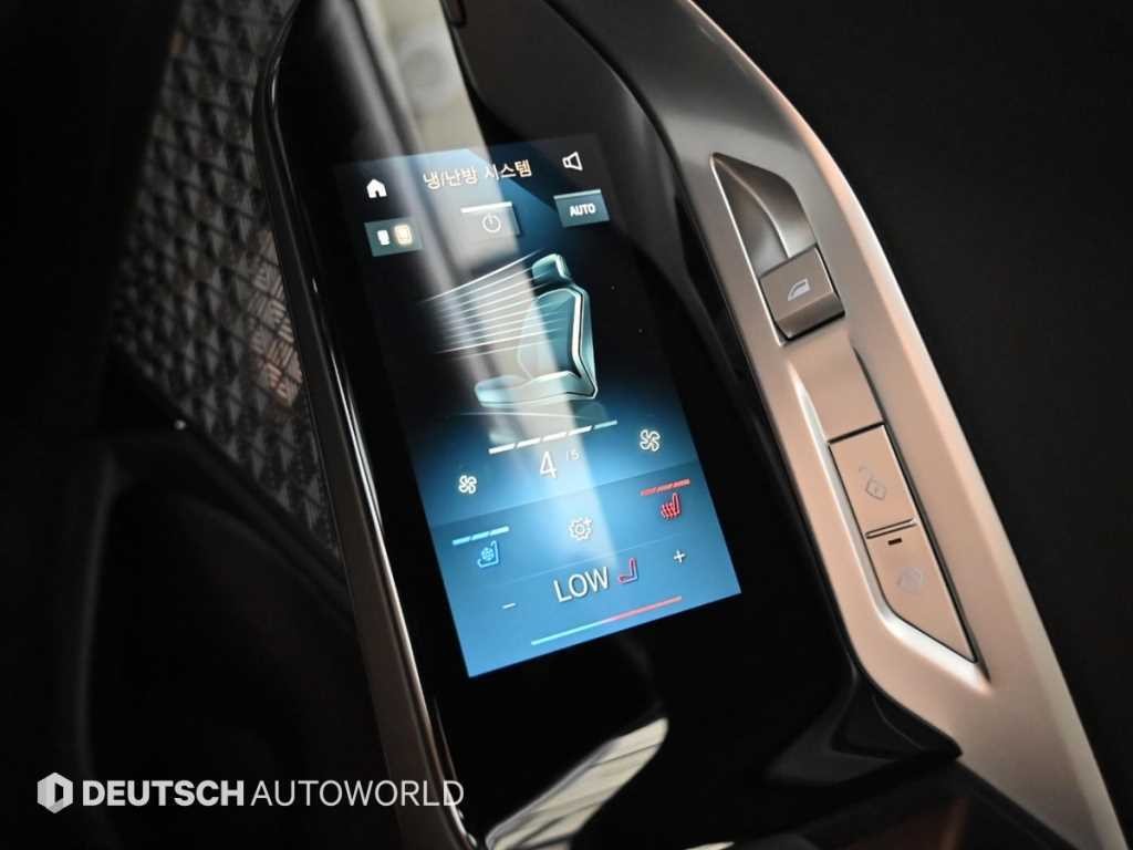 BMW 7시리즈 7시리즈 (G70) 750e xDrive M 스포츠 이미지 16