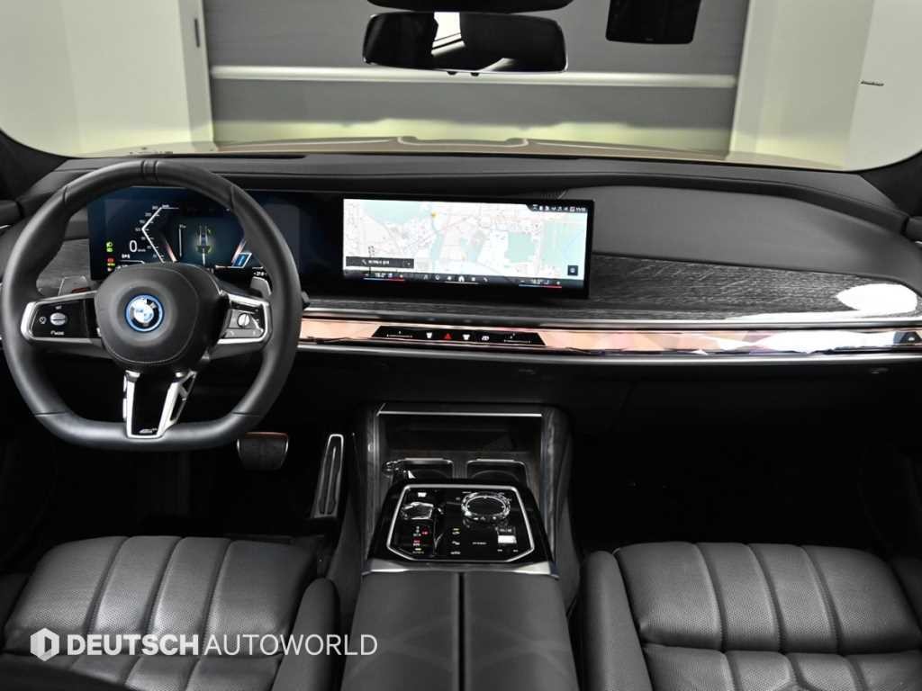 BMW 7시리즈 7시리즈 (G70) 750e xDrive M 스포츠 이미지 7
