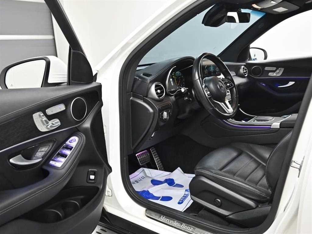 벤츠 GLC 클래스 GLC클래스 X253 GLC 300 4MATIC 이미지 11