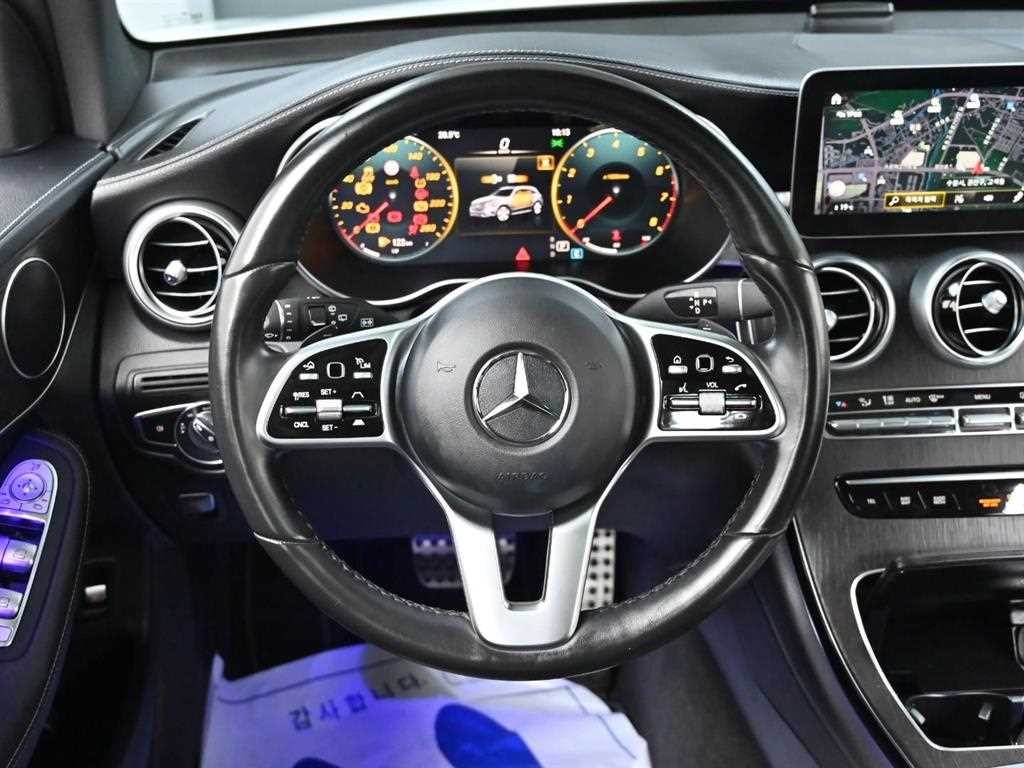 벤츠 GLC 클래스 GLC클래스 X253 GLC 300 4MATIC 이미지 13