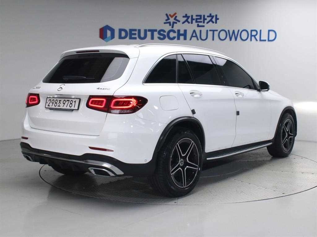 벤츠 GLC 클래스 GLC클래스 X253 GLC 300 4MATIC 이미지 2