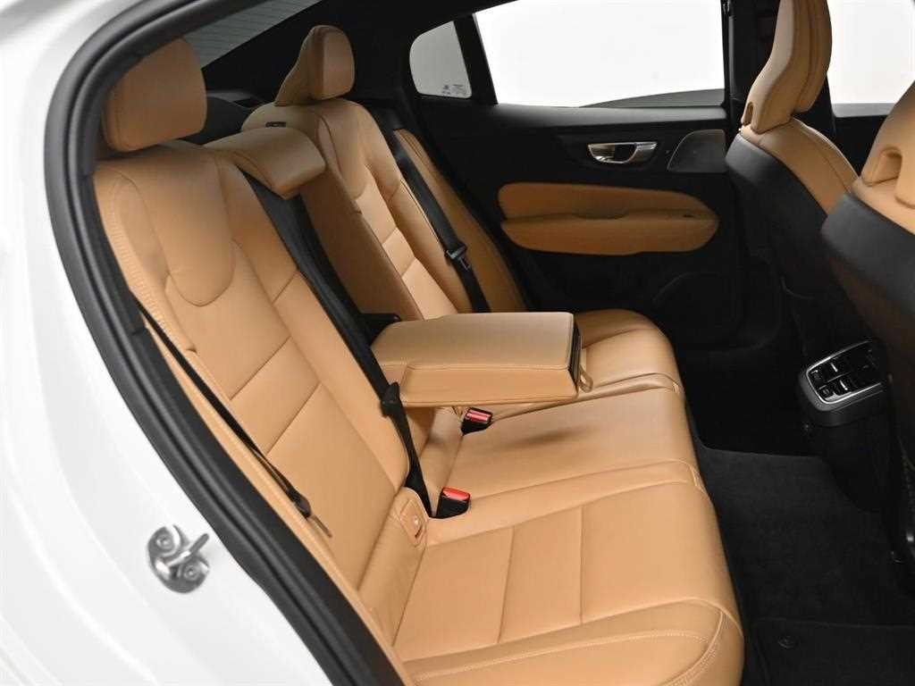 볼보 S60 S60(3세대) B5 얼티메이트 브라이트 이미지 12