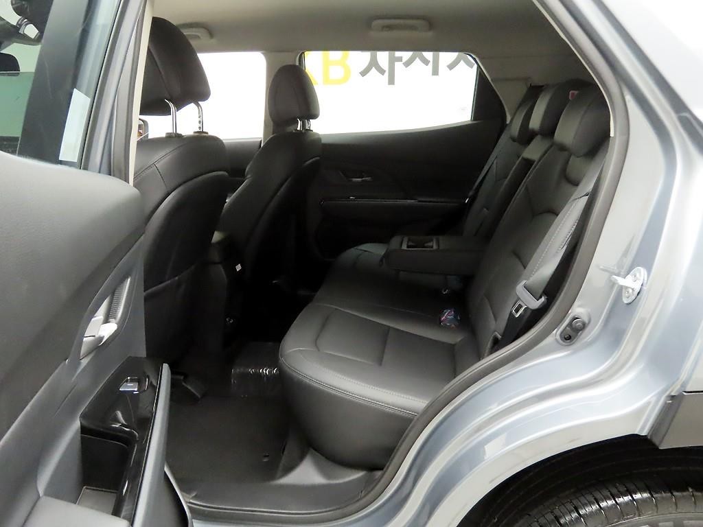 KG모빌리티(쌍용) 코란도 뷰티풀코란도 2WD 가솔린 1.5 C5 이미지 14