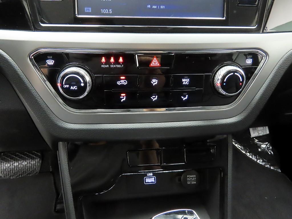 KG모빌리티(쌍용) 코란도 뷰티풀코란도 2WD 가솔린 1.5 C5 이미지 9