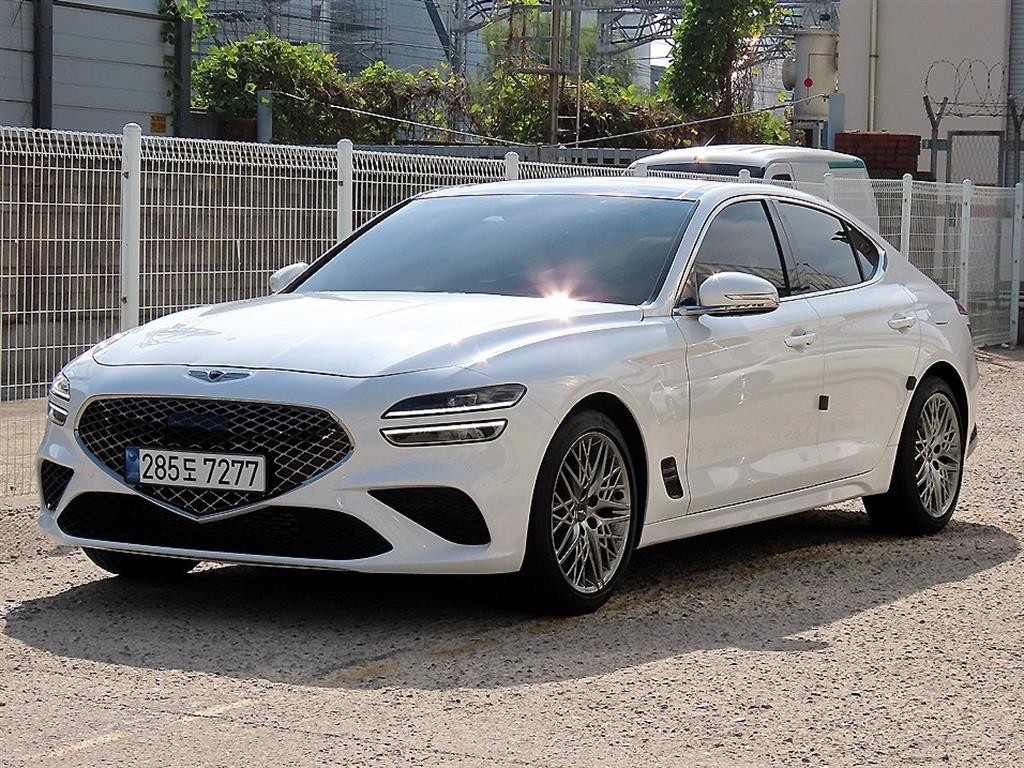 제네시스 G70 더 뉴 G70 가솔린 2.0T 2WD 이미지 2