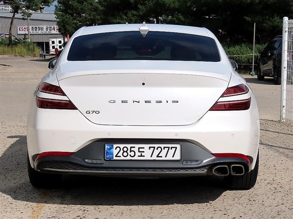 제네시스 G70 더 뉴 G70 가솔린 2.0T 2WD 이미지 4