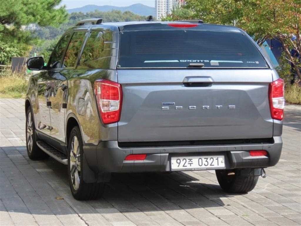 KG모빌리티(쌍용) 렉스턴 렉스턴 스포츠 2WD 디젤 2.2 프레스티지 스페셜 이미지 4