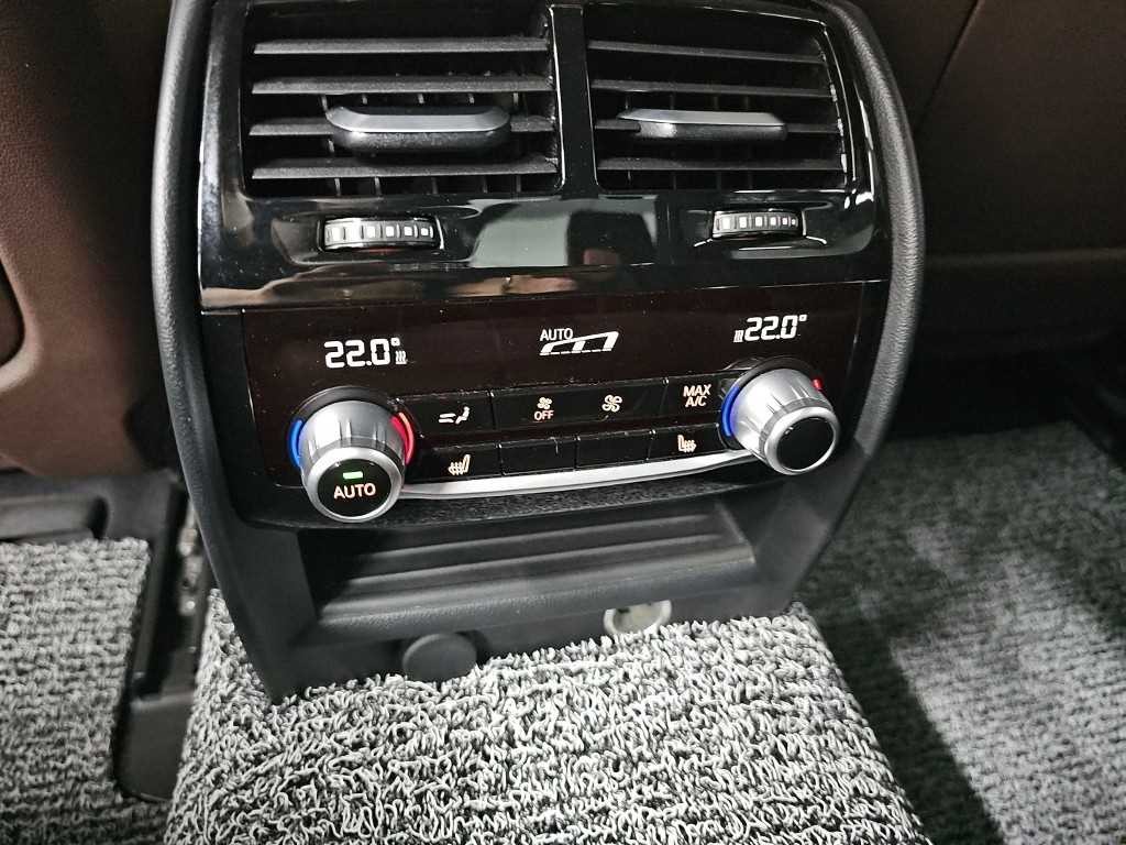 BMW 5시리즈 5시리즈 (G30) 530i M 스포츠 플러스 이미지 13