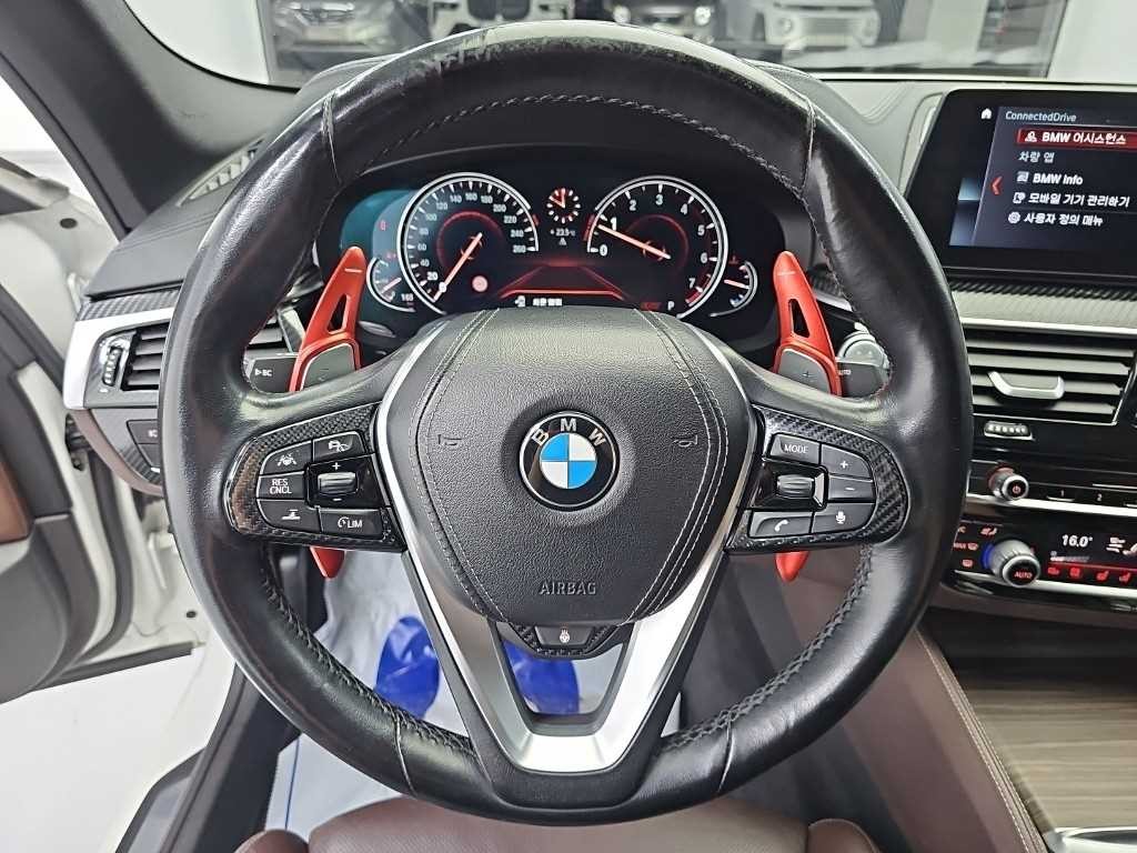 BMW 5시리즈 5시리즈 (G30) 530i M 스포츠 플러스 이미지 9