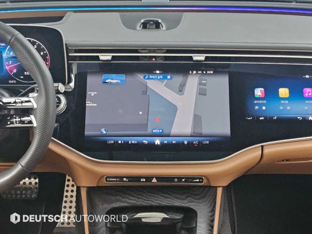 벤츠 E 클래스 E-클래스 W214 E300 4MATIC AMG Line 프리미어 스페셜 이미지 14
