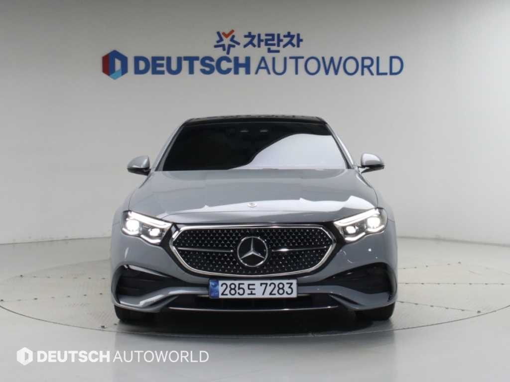 벤츠 E 클래스 E-클래스 W214 E300 4MATIC AMG Line 프리미어 스페셜 이미지 3
