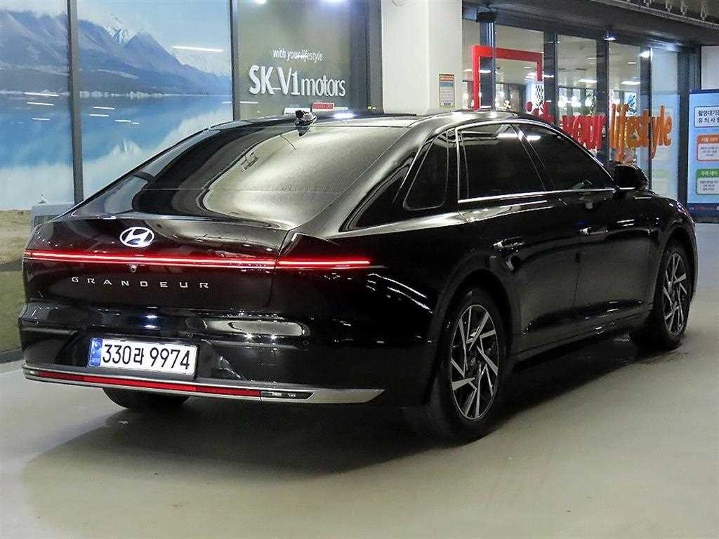 현대 그랜저 그랜저 (GN7) LPG 3.5 2WD 익스클루시브 이미지 4