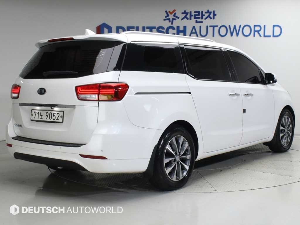 기아 카니발 올 뉴 카니발 디젤 11인승 럭셔리 이미지 2