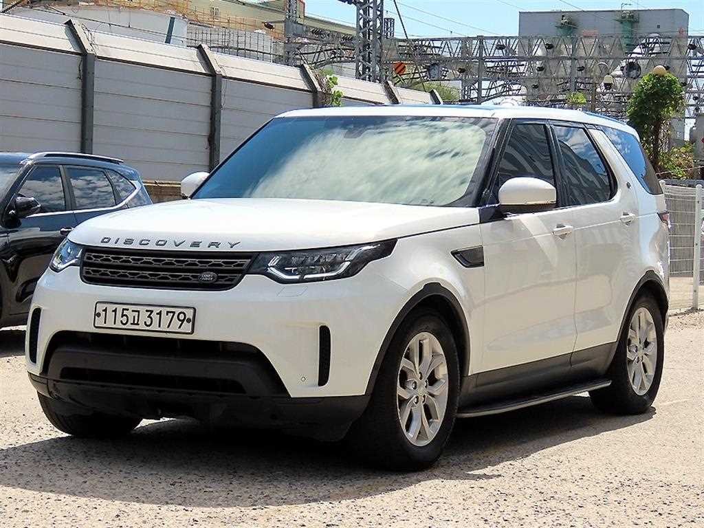 랜드로버 디스커버리 디스커버리5 2.0 SD4 SE 이미지 2